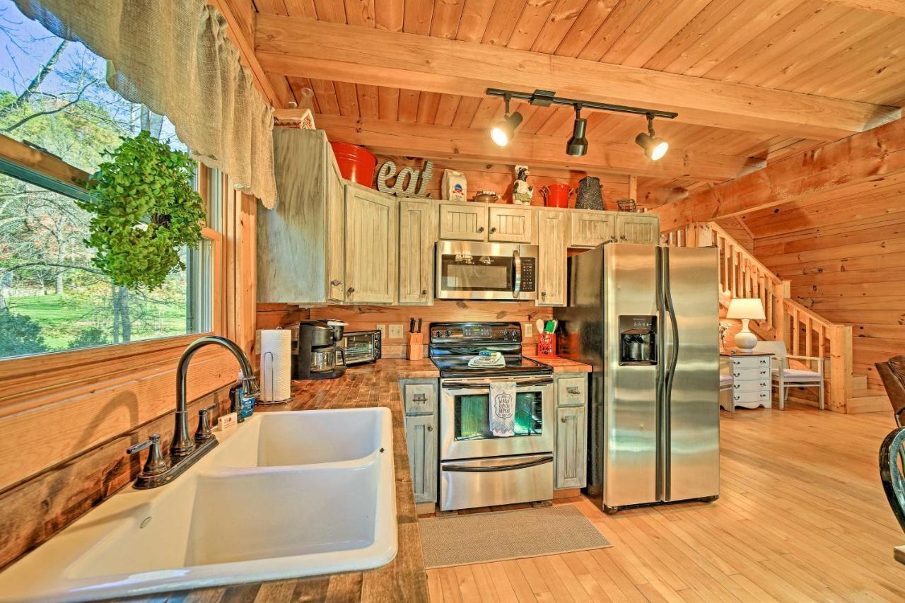 Creekside Bryson City Cabin With Private Hot Tub Luaran gambar