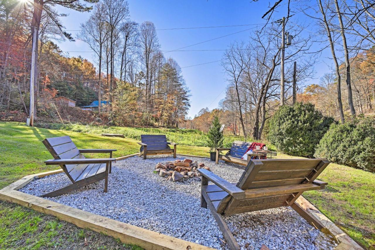 Creekside Bryson City Cabin With Private Hot Tub Luaran gambar