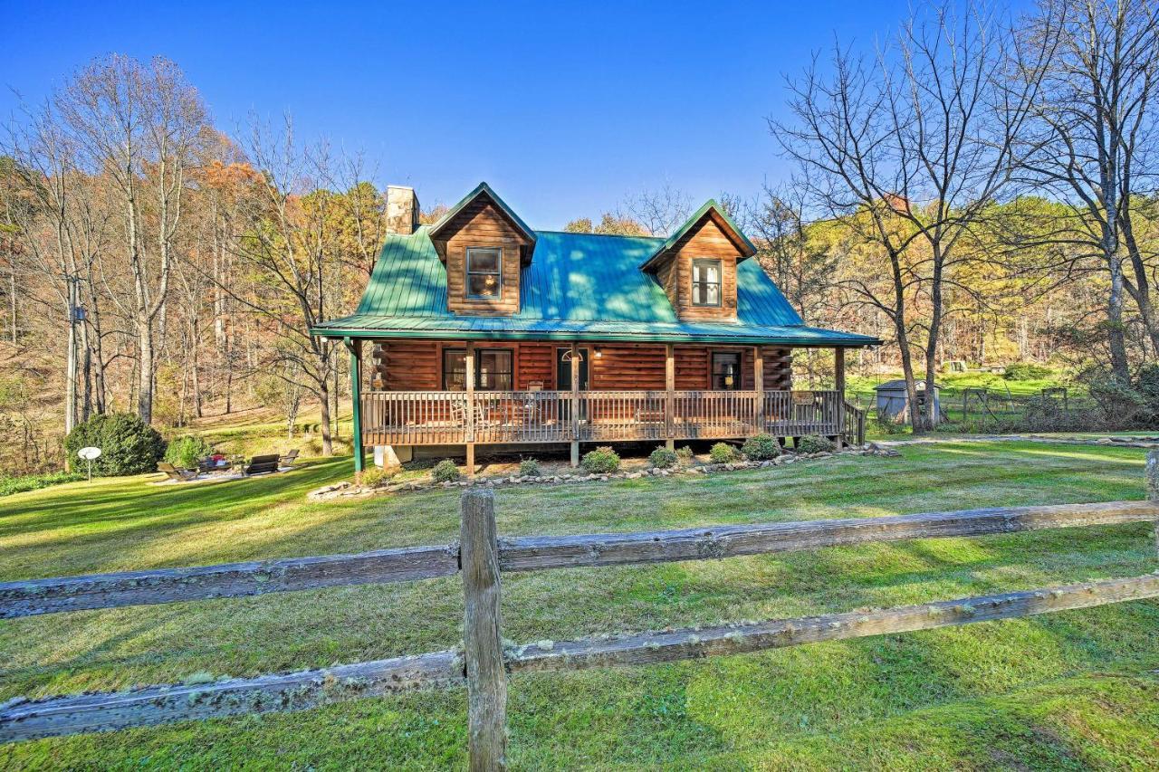 Creekside Bryson City Cabin With Private Hot Tub Luaran gambar